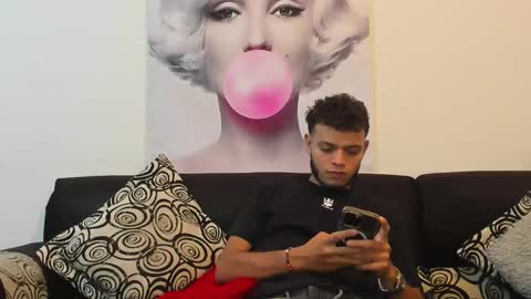 hot bad boy69 online show from September 22, 2025, 8:22 pm