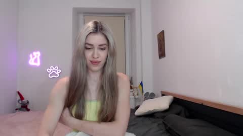 Dashka online show from February 22, 2025, 11:13 pm