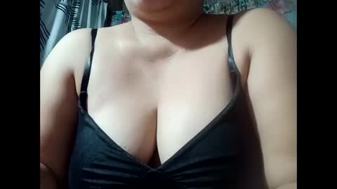 hot_boobs21 online show from October 24, 2025, 12:01 pm