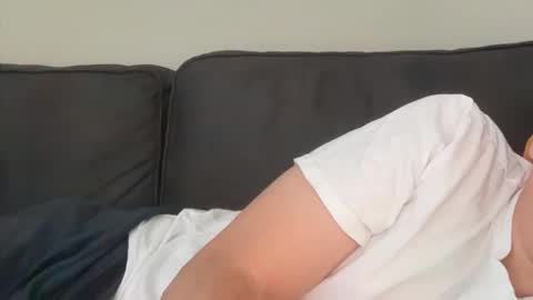 hot_boy_dutch online show from March 4, 2025, 2:42 pm