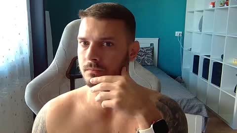 hot_cap_77 online show from September 30, 2025, 1:16 pm