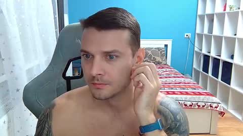 hot_cap_77 online show from January 11, 2026, 7:08 pm