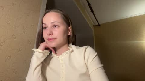 hot_chance_ online show from April 10, 2026, 4:44 pm