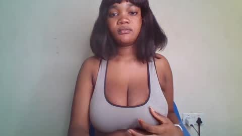Snapshot of hot_choccoolate chatting on July 19, 2026, 11:08 pm Zarah online show from July 19, 2026, 11:08 pm
