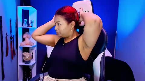 hot chocolate 4u online show from September 24, 2025, 12:08 pm