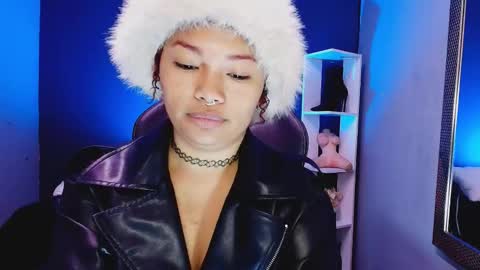 hot chocolate 4u online show from November 1, 2025, 12:18 pm