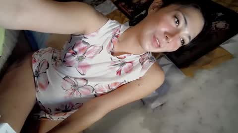 its me CLAUDIA online show from March 10, 2025, 6:45 pm