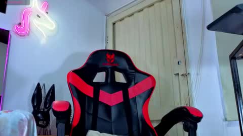 destinyk online show from February 26, 2026, 10:31 pm