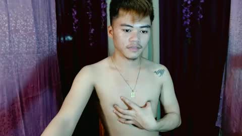 hot_emmanuel online show from March 1, 2025, 12:28 am