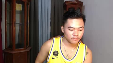 hot_emmanuel online show from September 15, 2025, 4:45 am