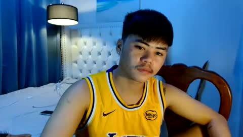 hot_emmanuel online show from March 25, 2026, 12:27 am