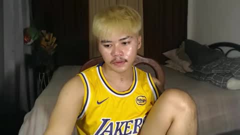 hot_emmanuel online show from April 13, 2026, 12:43 pm