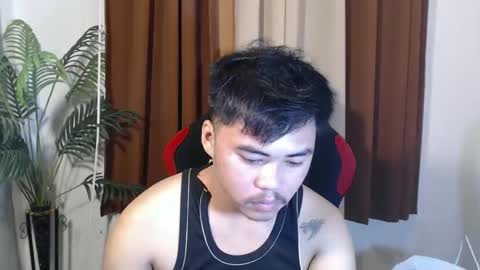 hot_emmanuel online show from May 27, 2026, 5:04 am