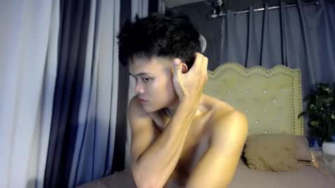 hot_fucker_ online show from March 17, 2026, 7:23 am