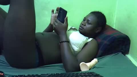 hot_girlly online show from September 9, 2025, 6:07 pm