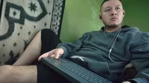 Snapshot of hot_guy36 chatting on December 1, 2025, 3:28 pm hot_guy36 online show from December 1, 2025, 3:28 pm