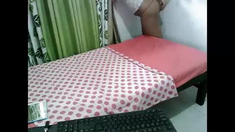 Snapshot of hot_jenile01 chatting on March 20, 2026, 12:04 am hot_jenile01 online show from March 20, 2026, 12:04 am