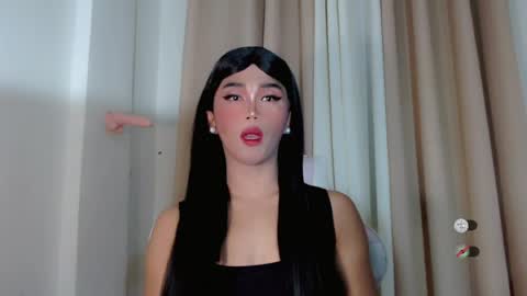 Snapshot of hot_khianna chatting on June 23, 2026, 3:43 pm Khianna online show from June 23, 2026, 3:43 pm