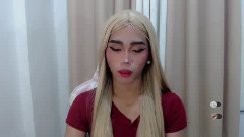 Snapshot of hot_khianna chatting on June 29, 2026, 12:49 pm Khianna online show from June 29, 2026, 12:49 pm