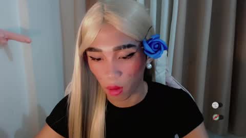Snapshot of hot_khianna chatting on July 10, 2026, 5:48 pm Khianna online show from July 10, 2026, 5:48 pm