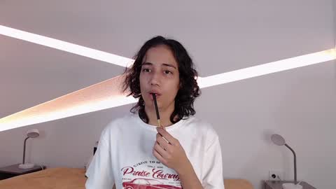 Alana online show from December 22, 2024, 8:36 pm