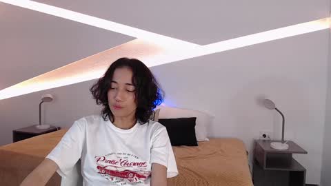 Alana online show from December 22, 2024, 11:41 pm