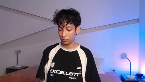 Alana online show from February 18, 2025, 8:36 pm