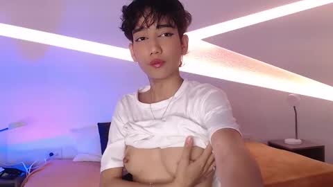 Alana online show from February 20, 2025, 8:14 pm