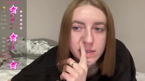 Lina online show from February 26, 2025, 7:16 pm