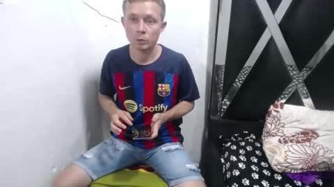 angel online show from September 17, 2025, 1:07 am