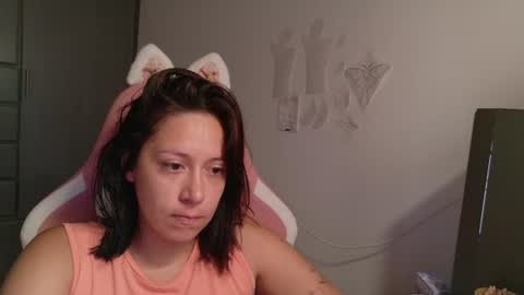 Mia online show from August 5, 2026, 3:59 pm