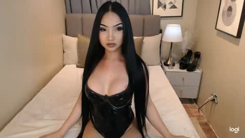 hot_nikki69 online show from April 15, 2026, 6:31 am