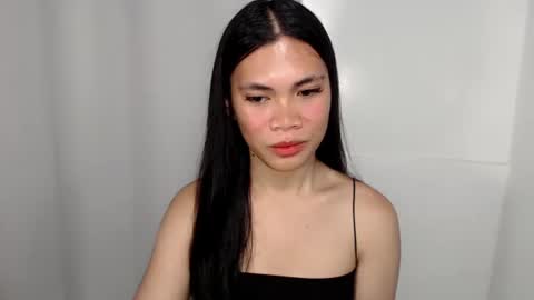 Snapshot of hot_pauline chatting on May 11, 2026, 2:45 pm hot_pauline online show from May 11, 2026, 2:45 pm