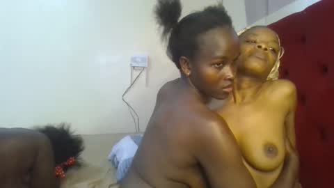 Snapshot of hot_petite1 chatting on June 9, 2026, 2:12 am Hot petite online show from June 9, 2026, 2:12 am