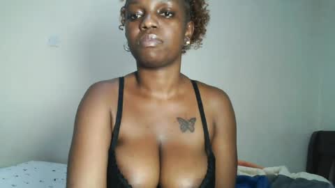 Snapshot of hot_sexxy_baby chatting on June 17, 2026, 3:13 pm hot_sexxy_baby online show from June 17, 2026, 3:13 pm