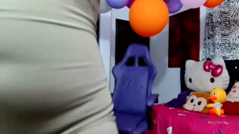 Snapshot of hot_sexy_bunny chatting on July 28, 2026, 2:35 pm hot sexy bunny online show from July 28, 2026, 2:35 pm