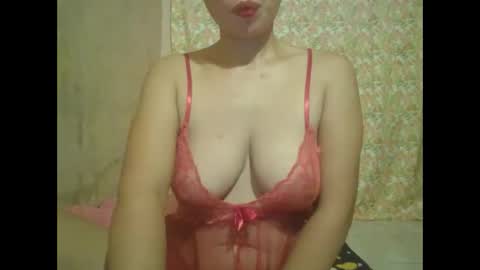 hot_warrios247 online show from October 6, 2025, 8:01 am