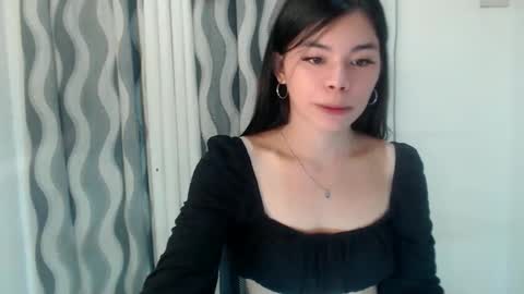 Yanna online show from May 31, 2026, 8:43 pm