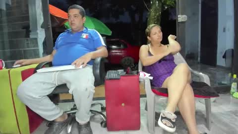 hotandfierylatinos online show from April 17, 2026, 10:29 am