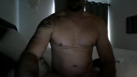 Snapshot of hotandhard123321 chatting on May 25, 2026, 11:05 am hotandhard123321 online show from May 25, 2026, 11:05 am