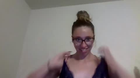 Snapshot of hotandhorny3591 chatting on July 22, 2026, 2:58 am hotandhorny3591 online show from July 22, 2026, 2:58 am
