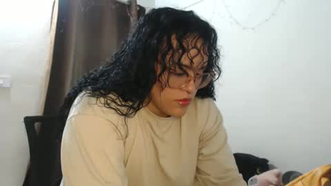 Hot and PowerHOPE U MISS ME online show from December 6, 2024, 12:45 am