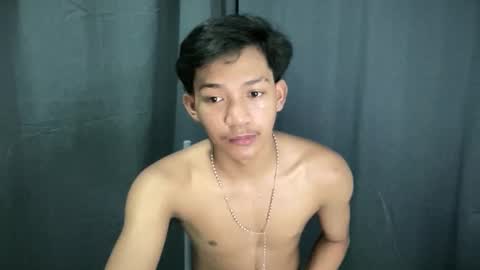 hotasian_jerome online show from April 2, 2026, 6:33 am