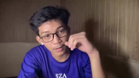 hotasian_jerome online show from June 1, 2026, 1:46 pm