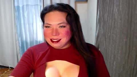 Snapshot of hotasian_mama chatting on October 13, 2025, 7:30 am Grace online show from October 13, 2025, 7:30 am
