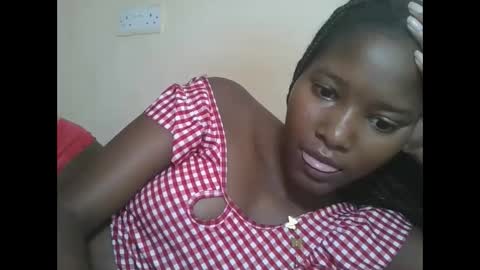 love online show from November 5, 2025, 8:14 am