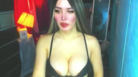 T A N Y A online show from November 5, 2025, 5:18 am