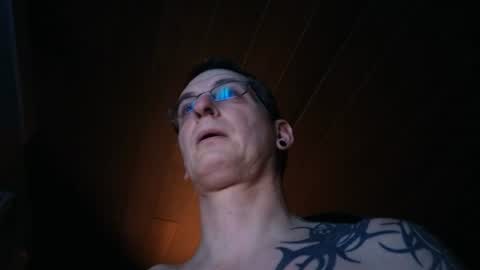 Tom online show from June 20, 2026, 8:22 pm