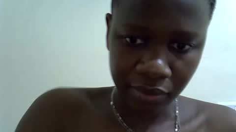 hotberry_7 online show from September 13, 2025, 9:36 pm