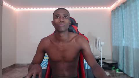 rivas online show from October 5, 2025, 9:56 pm